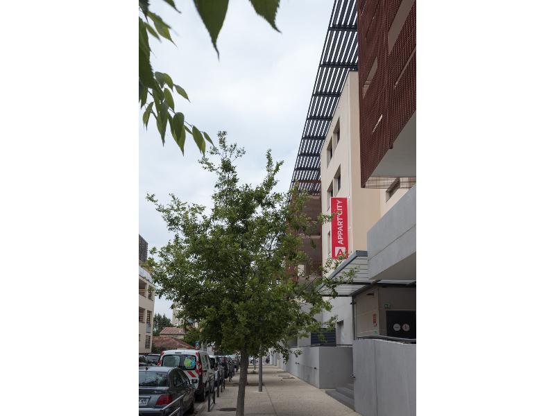 Appart'City Classic Montélimar Exterior photo